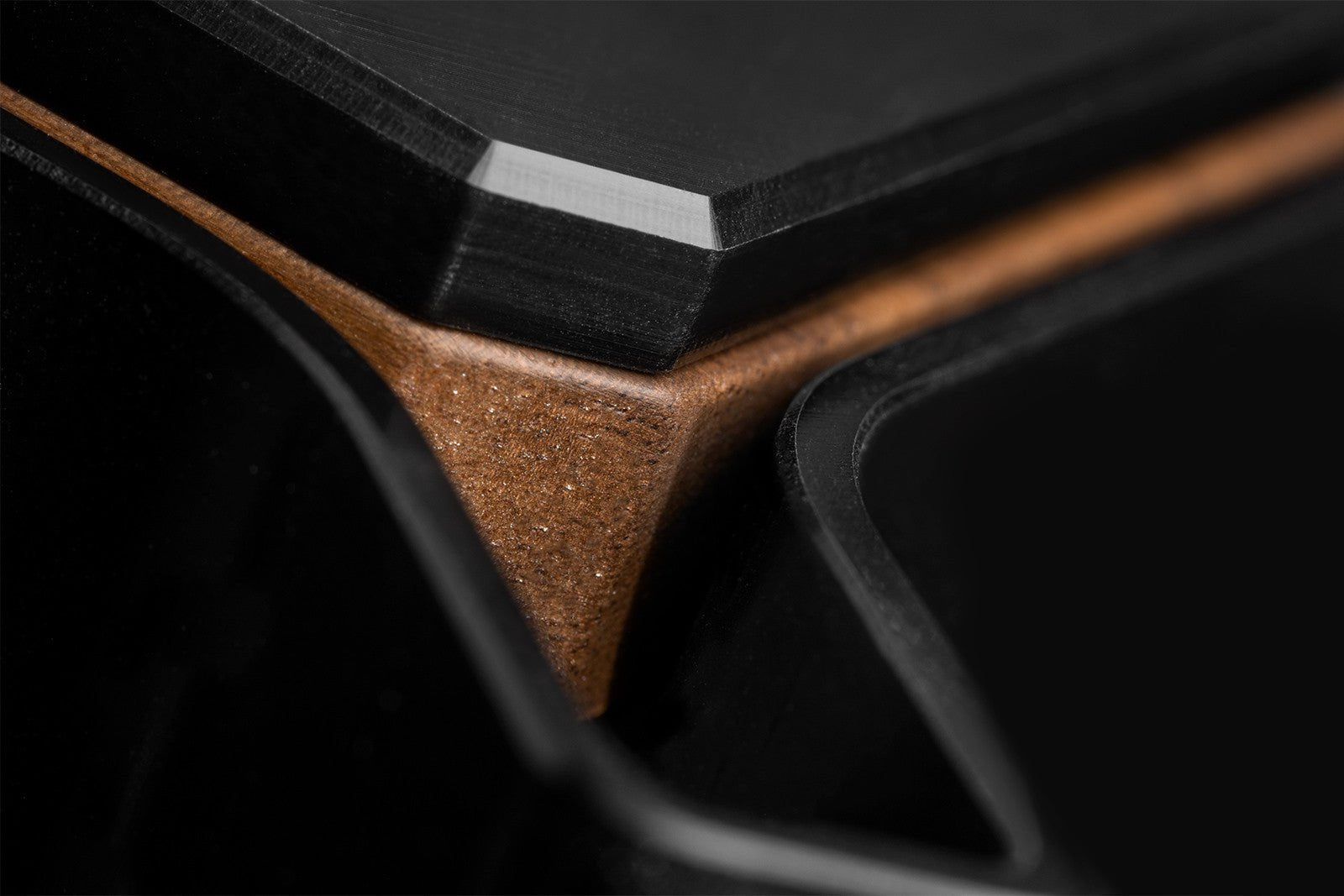 EK-Quantum Magnitude Accent - Walnut - Thumbnail 4