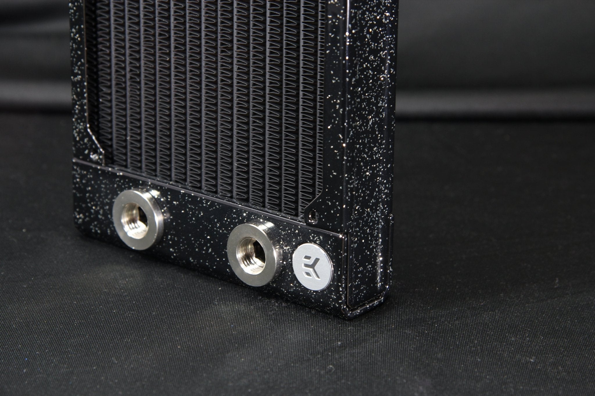 EK-Quantum Surface S240 - ROCKSTAR EDITION - Thumbnail 2