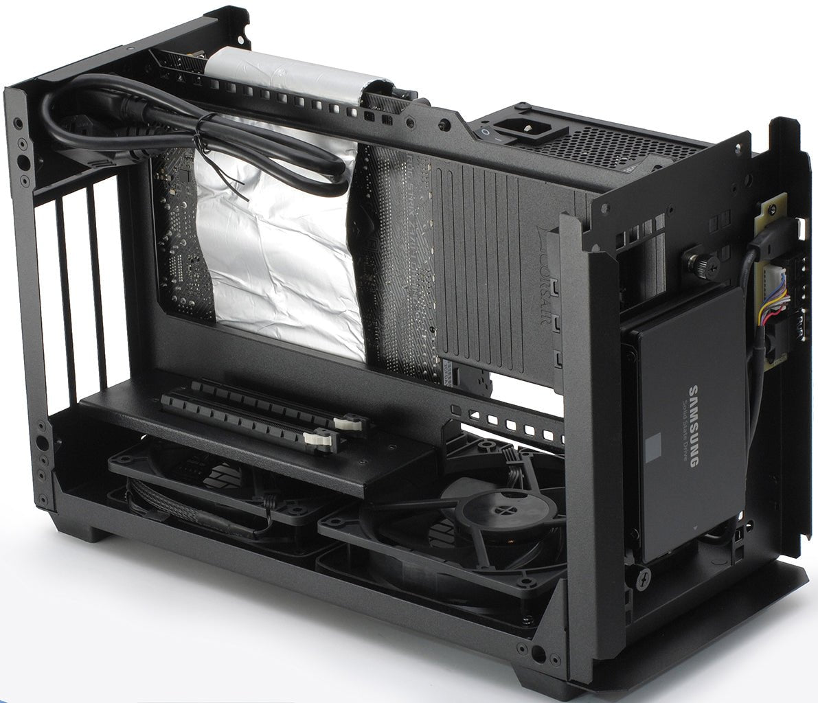 Sliger Sm560 – Performance-PCs.com