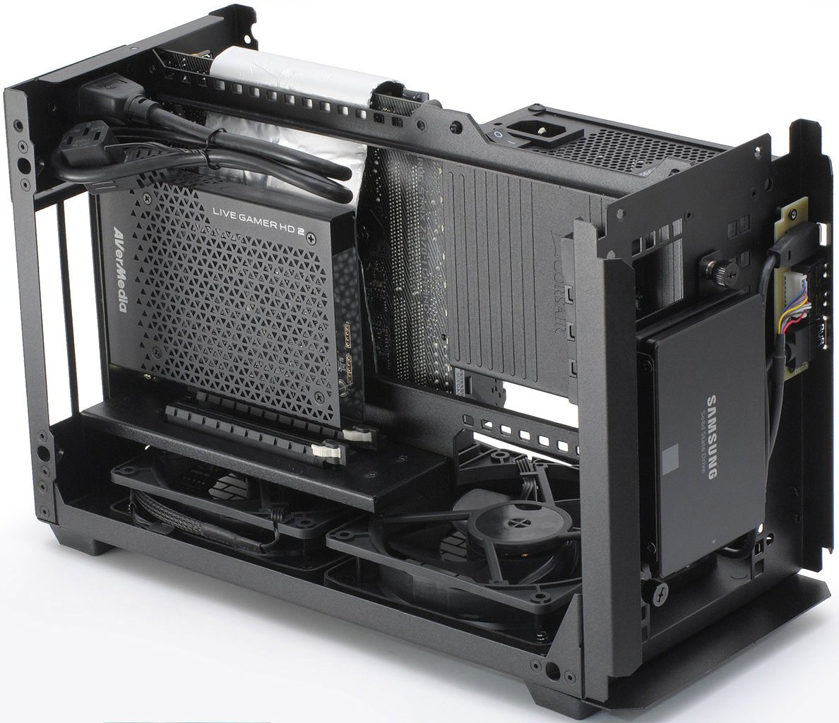 【ほぼ未使用】Sliger SM560 Mini-ITX用ケース Sliger Sm560 – Performance-PCs.com